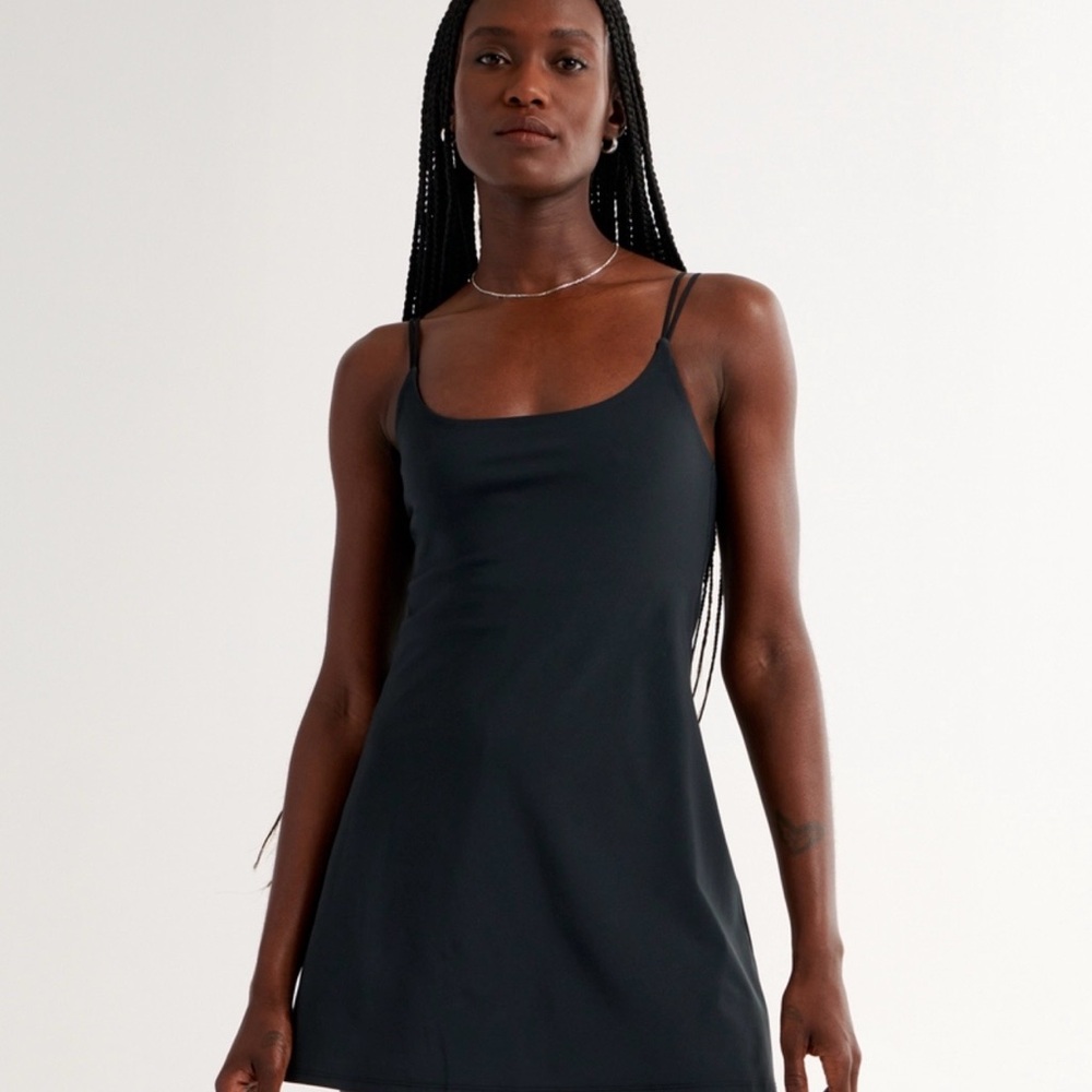 Abercrombie & Fitch Black Traveler Atheltic Dress
